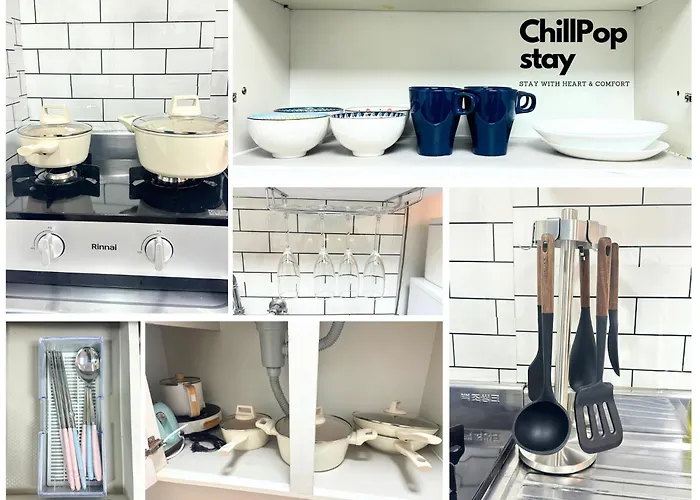 Chillpop I Hongdae Sinchon I 1f I 4ppl I Private 2br, 3 Bed *