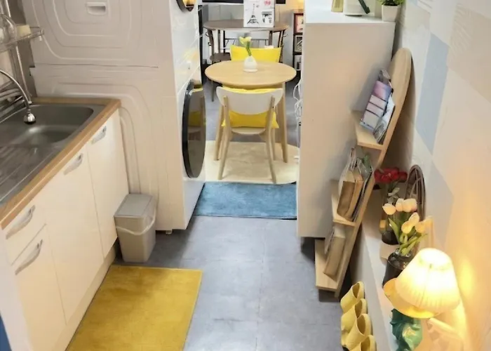 Chillpop I Hongdae Sinchon I 1f I 4ppl I Private 2br, 3 Bed 서울특별시